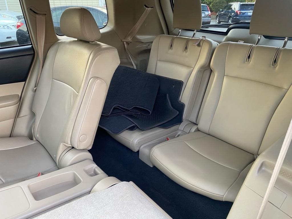Toyota Highlander  2011