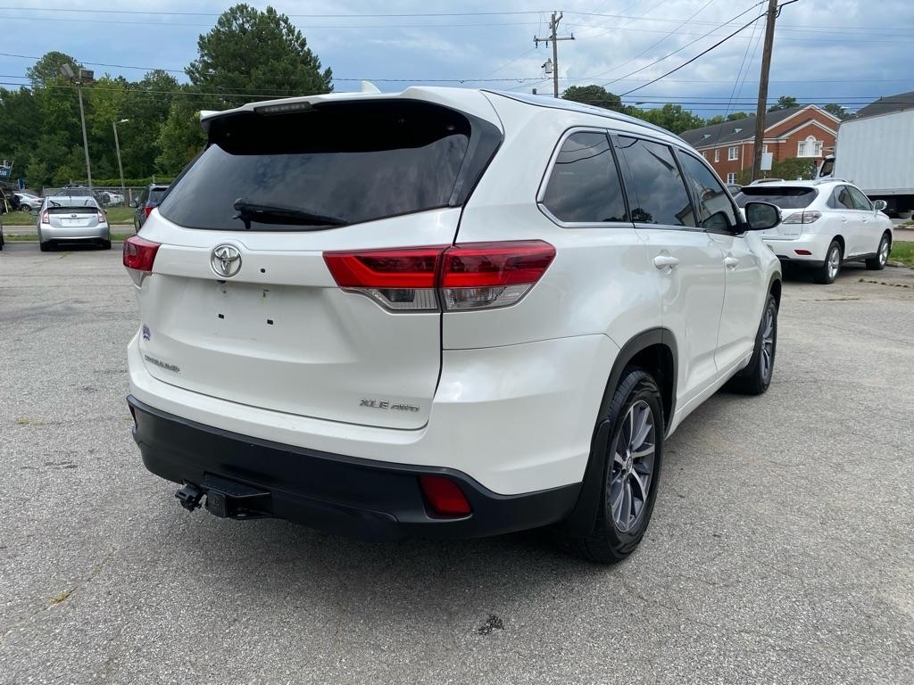 Toyota Highlander  2018
