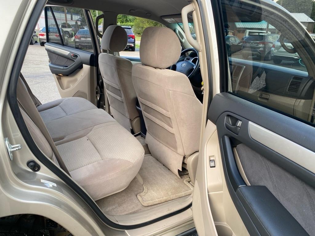 Toyota 4Runner  2004