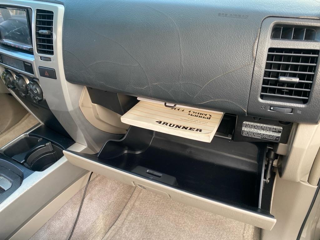 Toyota 4Runner  2004