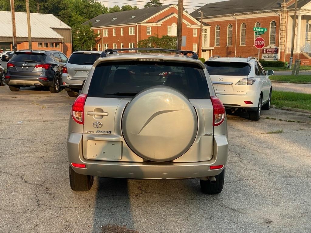 Toyota RAV4  2007