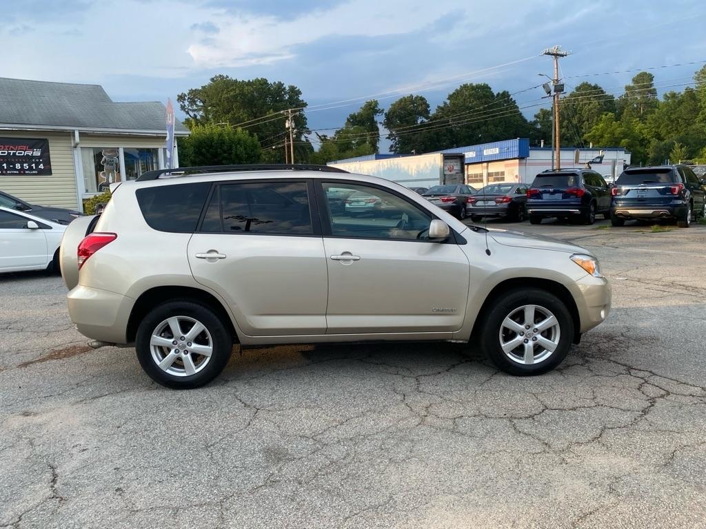 Toyota RAV4  2007