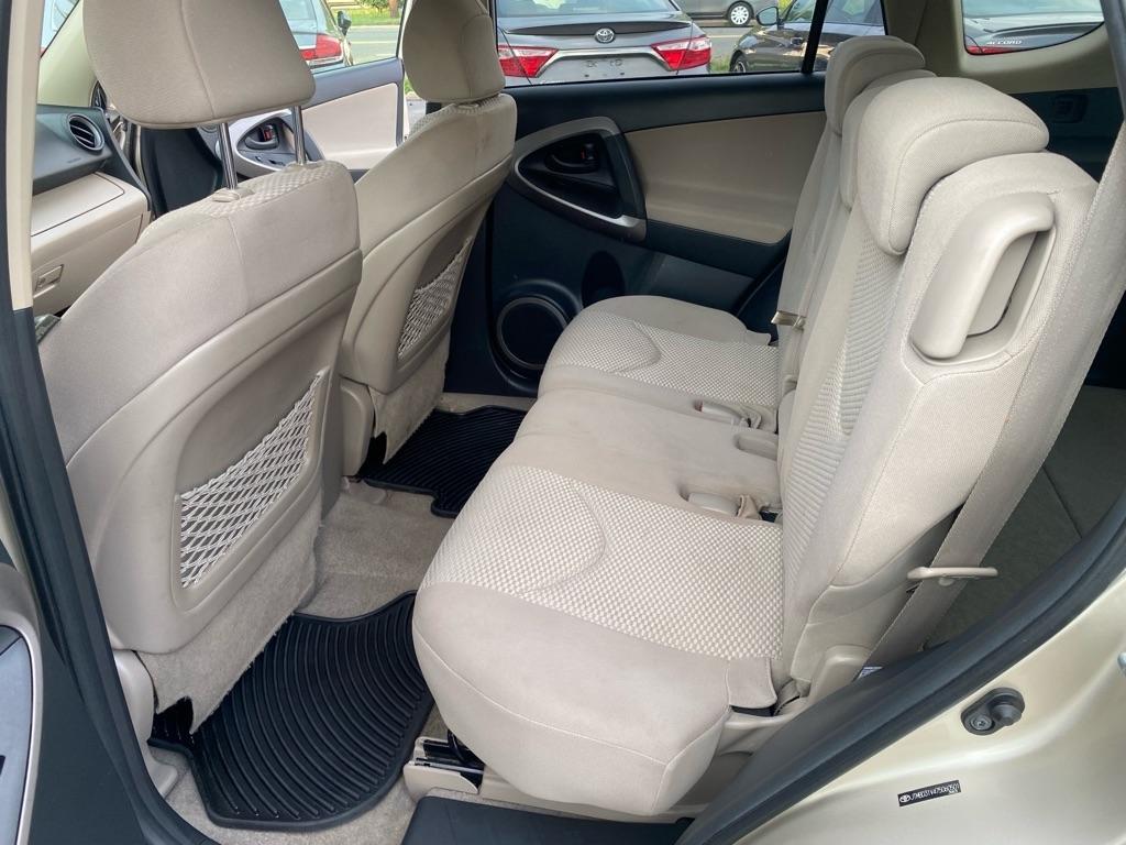 Toyota RAV4  2007