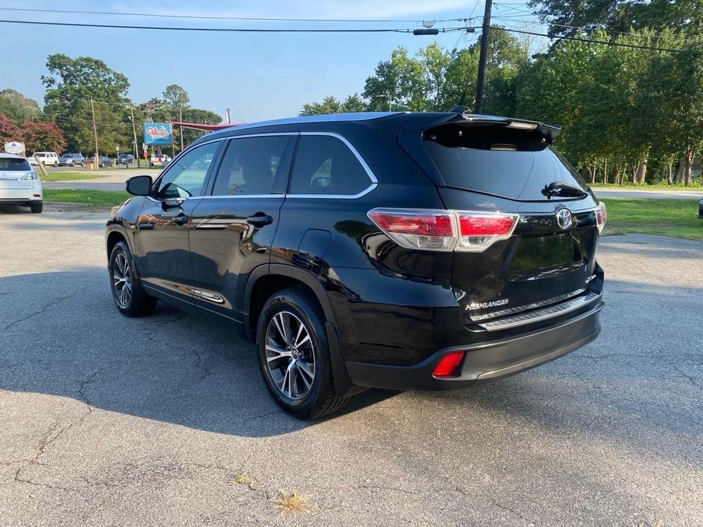 Toyota Highlander  2016