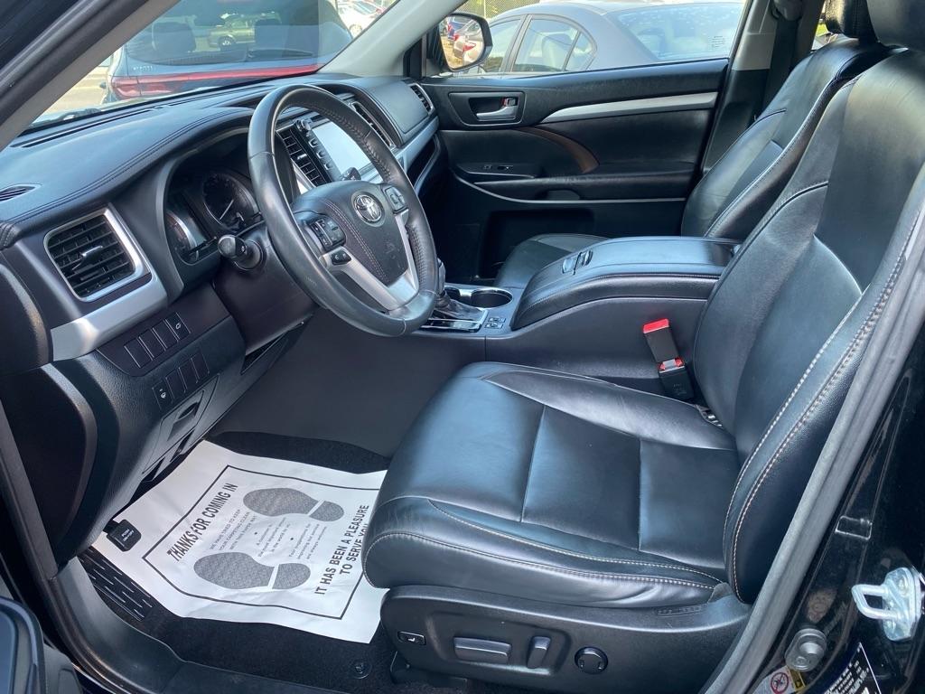 Toyota Highlander  2016