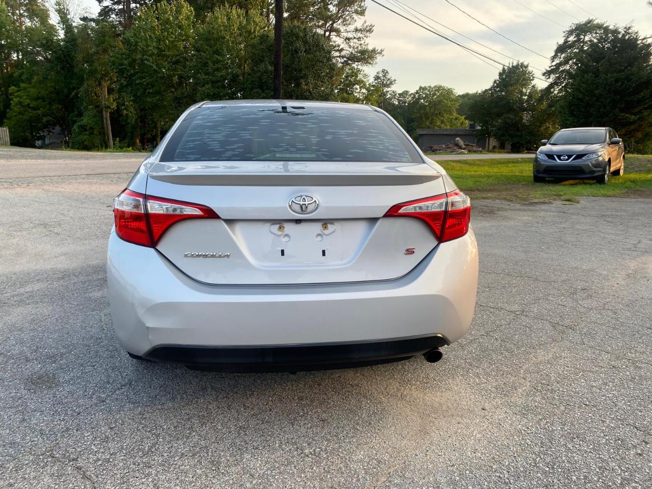 Toyota Corolla 4dr Sdn Auto S (Natl) 2015