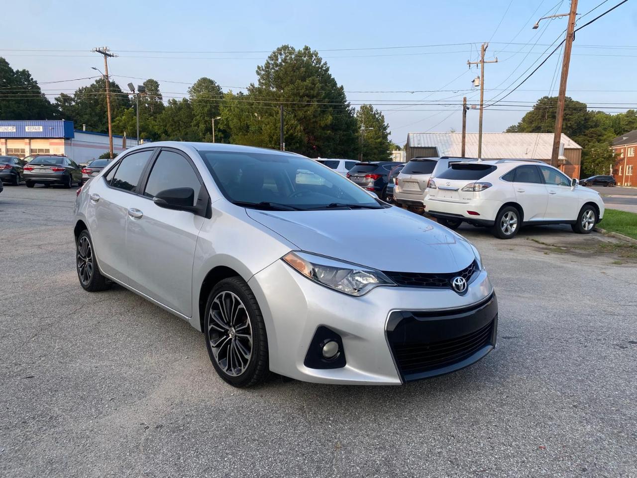 Toyota Corolla 4dr Sdn Auto S (Natl) 2015