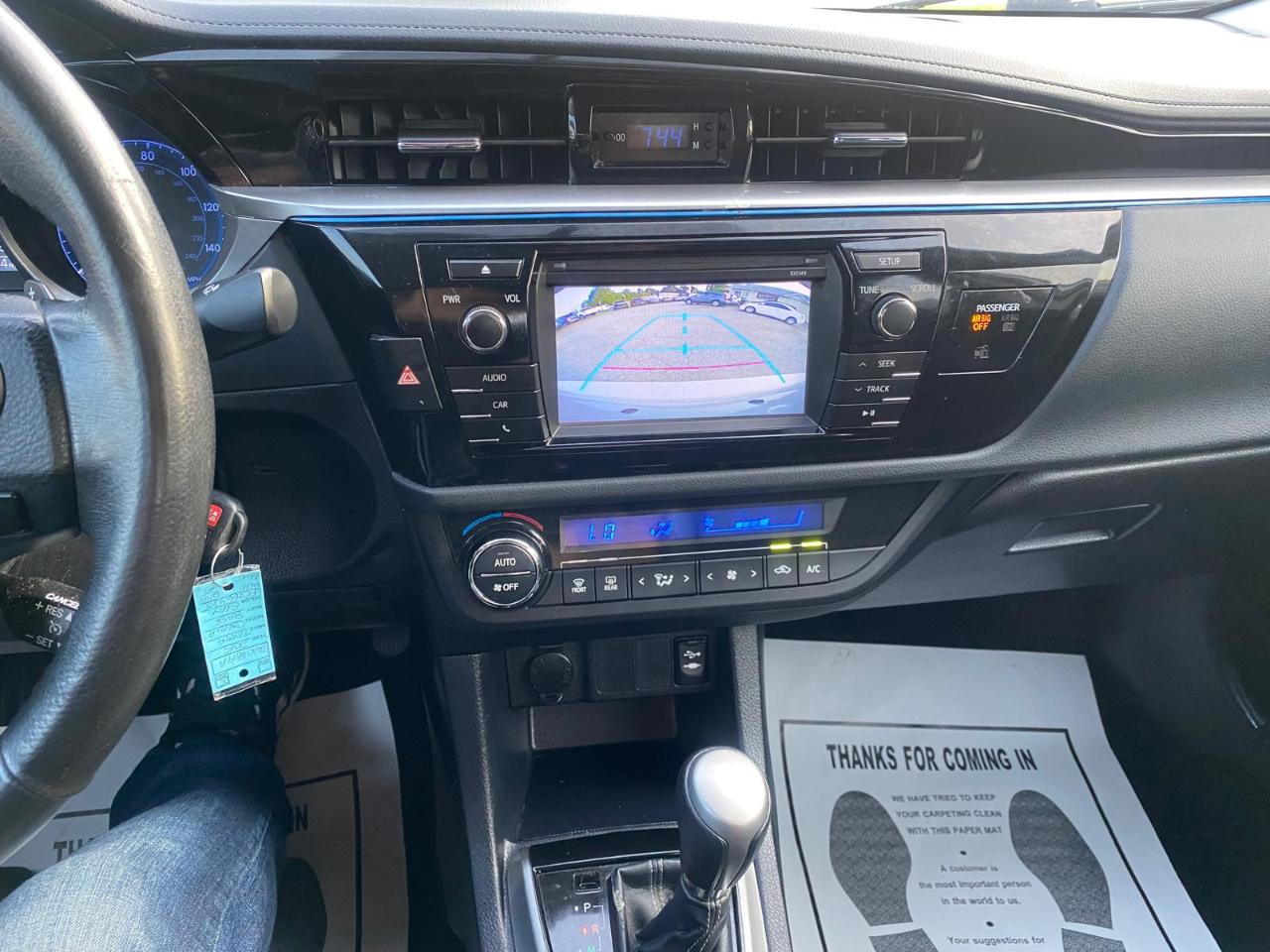 Toyota Corolla 4dr Sdn Auto S (Natl) 2015
