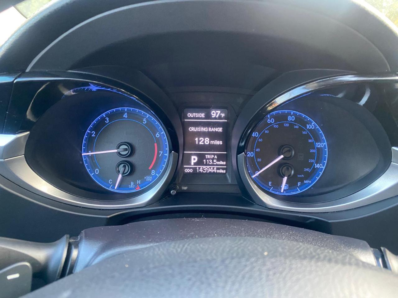Toyota Corolla 4dr Sdn Auto S (Natl) 2015