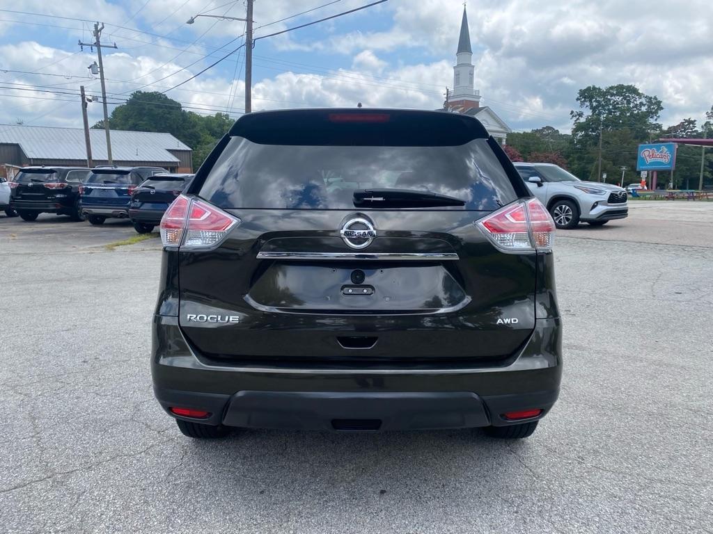 Nissan Rogue  2016