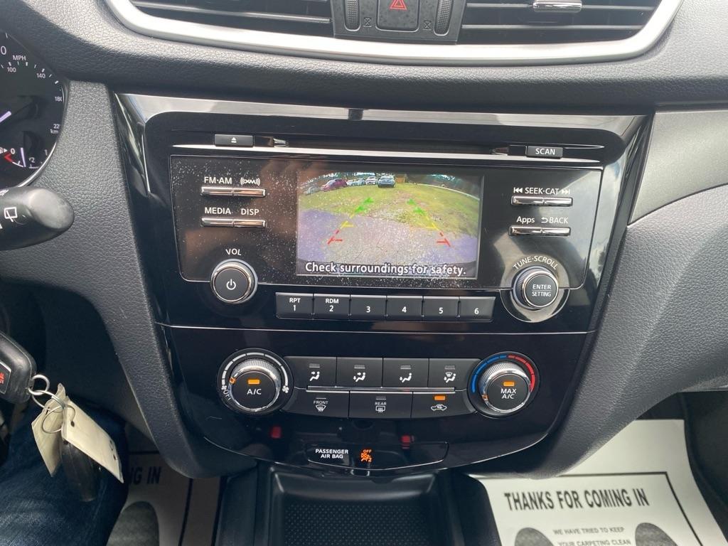 Nissan Rogue  2016