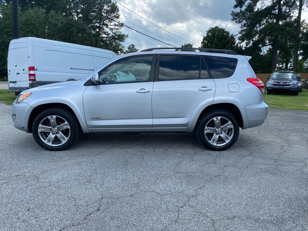 Toyota RAV4  2010