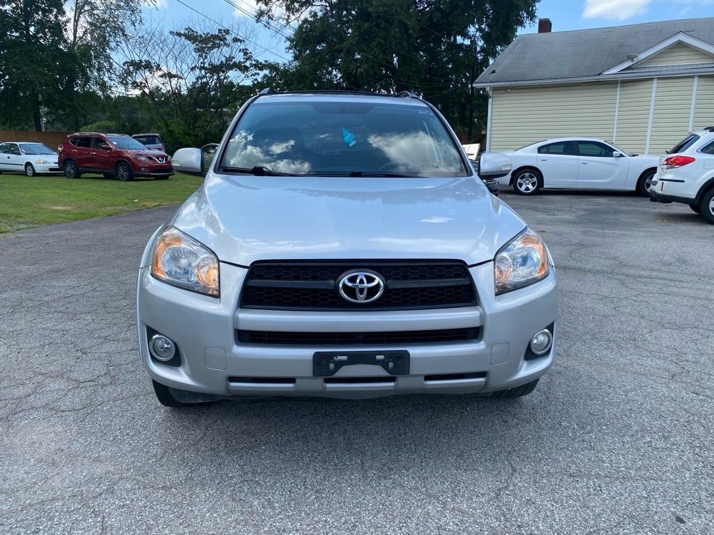 Toyota RAV4  2010