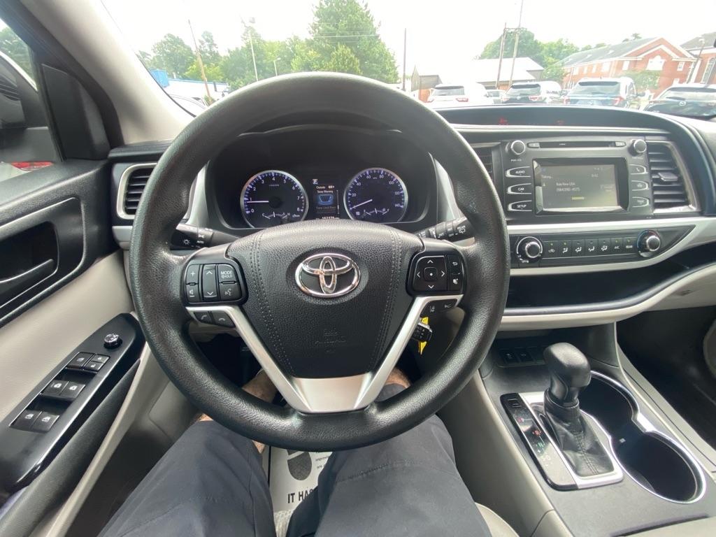 Toyota Highlander  2018