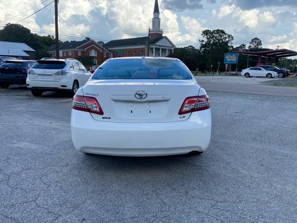 Toyota Camry  2010