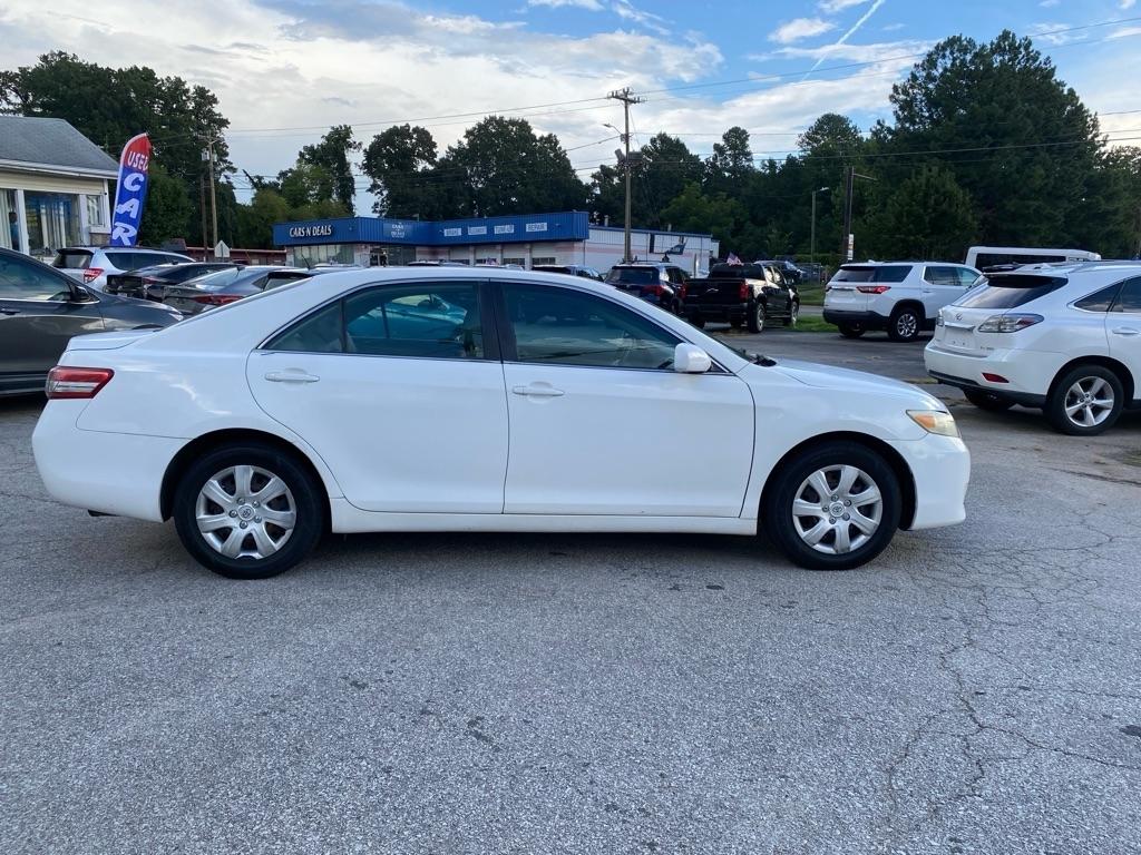 Toyota Camry  2010