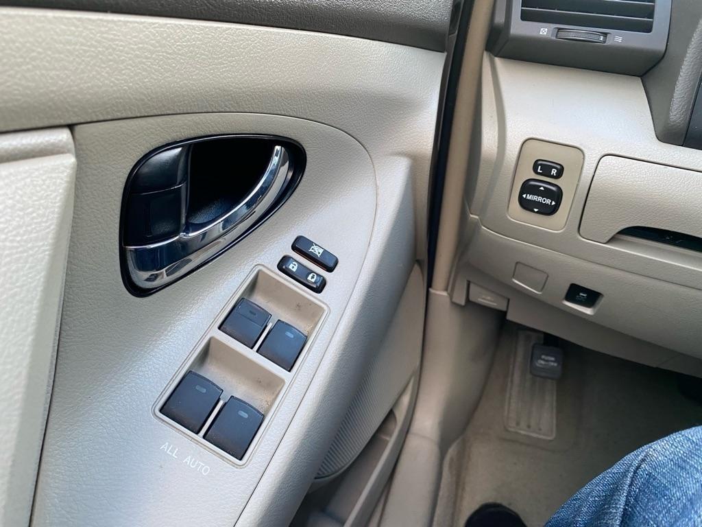Toyota Camry  2010