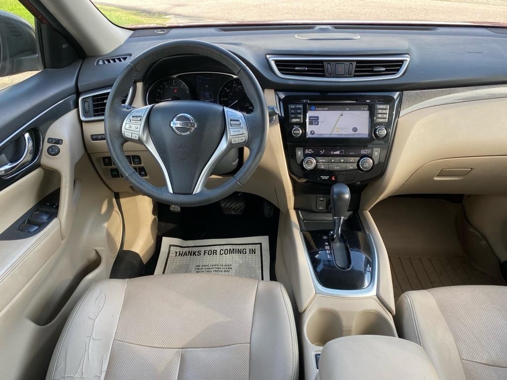 Nissan Rogue  2016