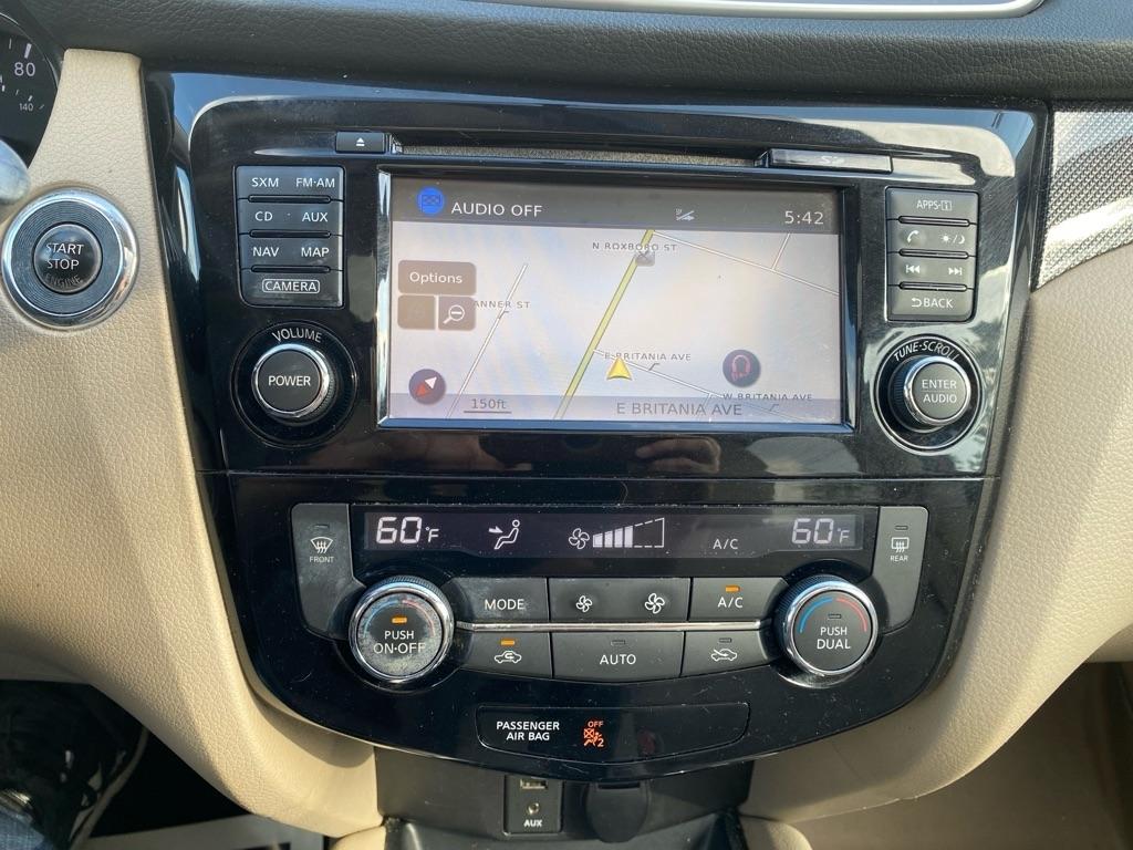 Nissan Rogue  2016
