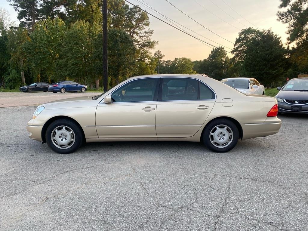 Lexus LS 430  2002