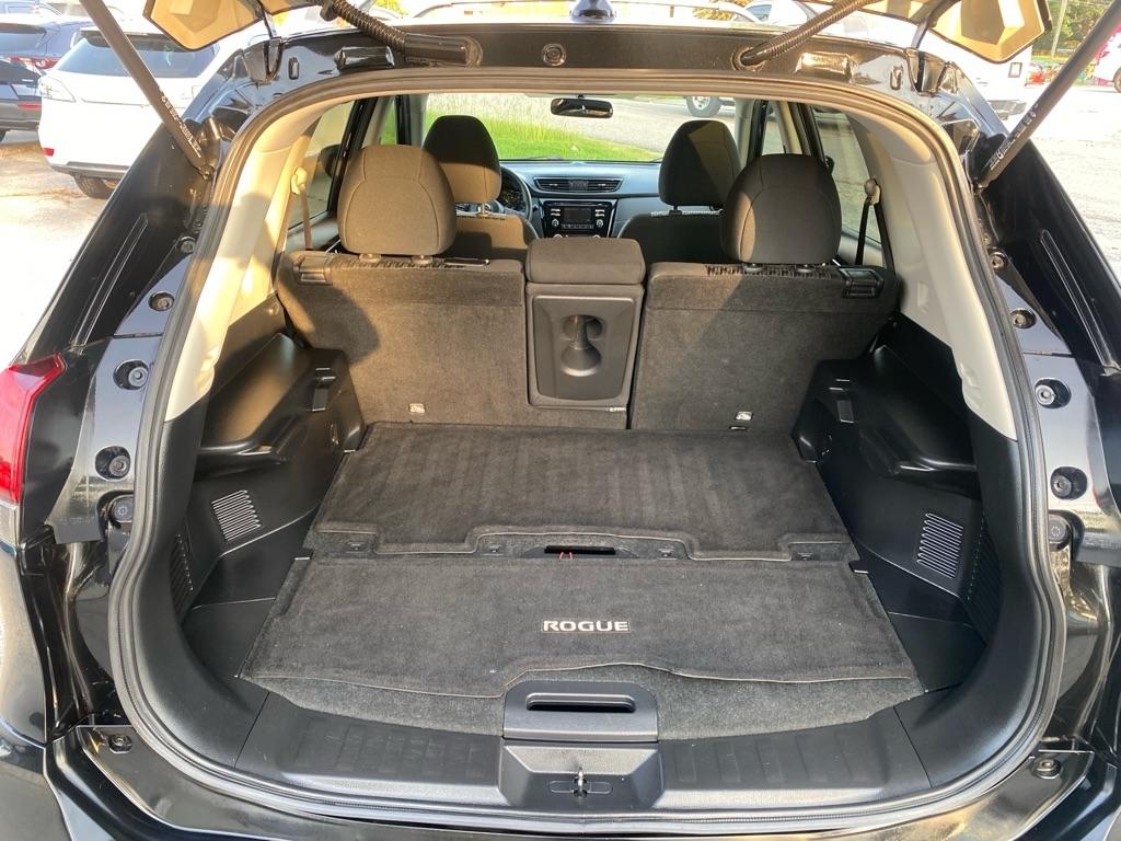 Nissan Rogue  2017