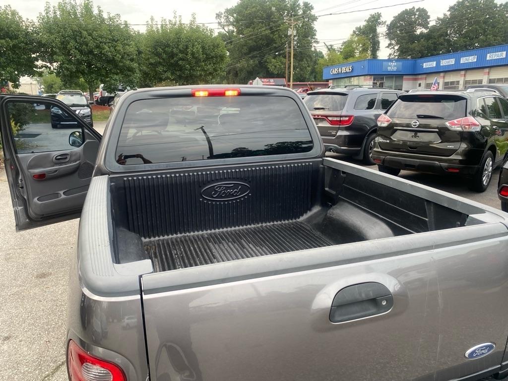Ford F-150  2003