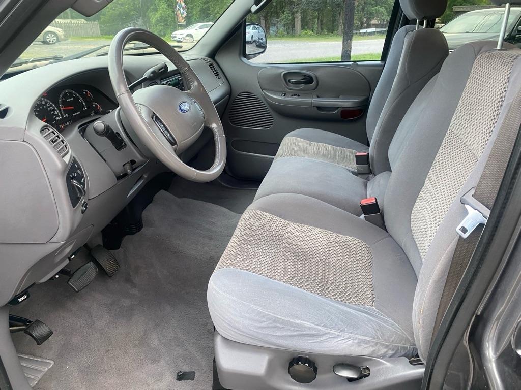 Ford F-150  2003