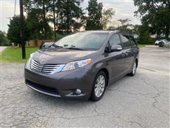 2013 Toyota Sienna 