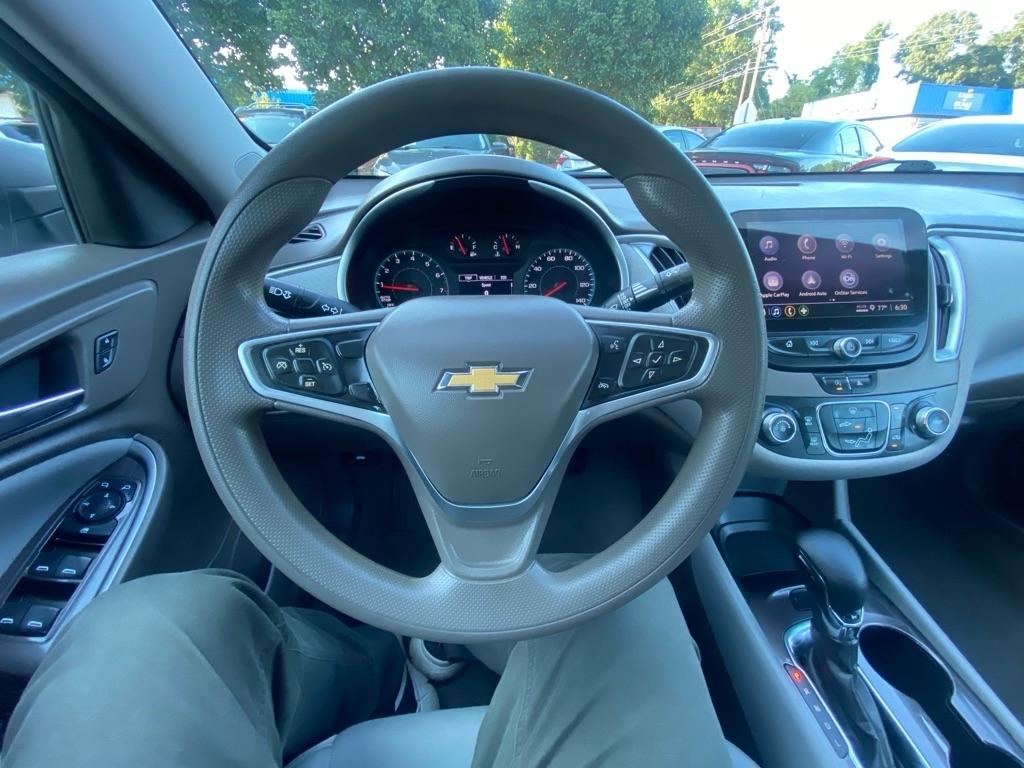 Chevrolet Malibu  2022