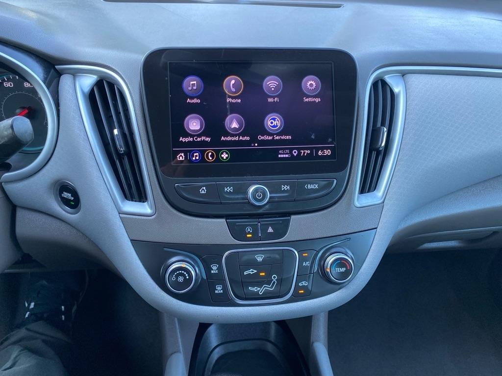 Chevrolet Malibu  2022