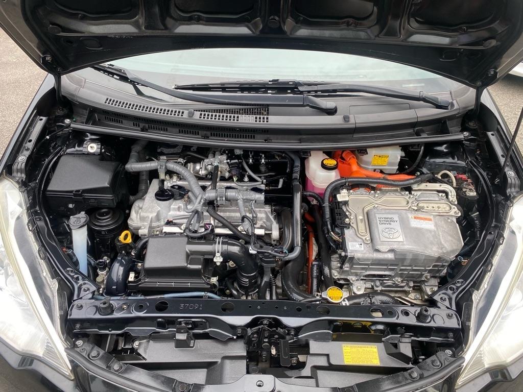 Toyota Prius c  2014