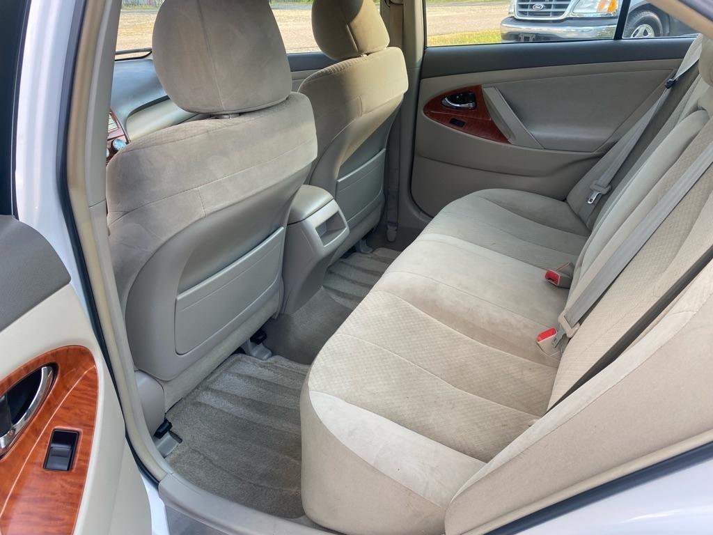 Toyota Camry  2009