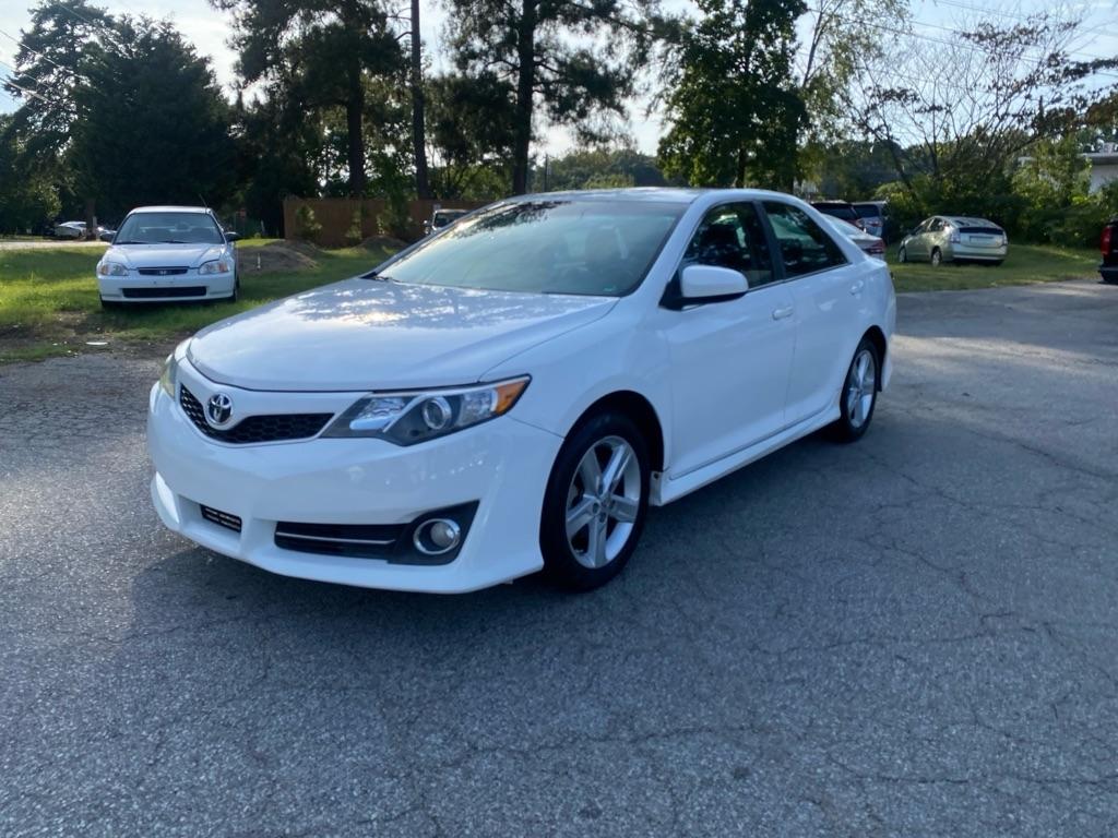 Toyota Camry  2013