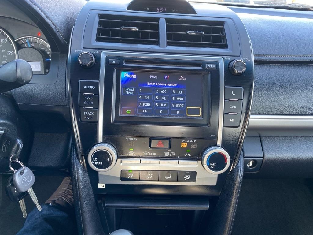 Toyota Camry  2013
