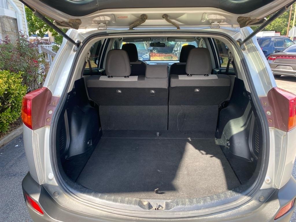 Toyota RAV4  2014