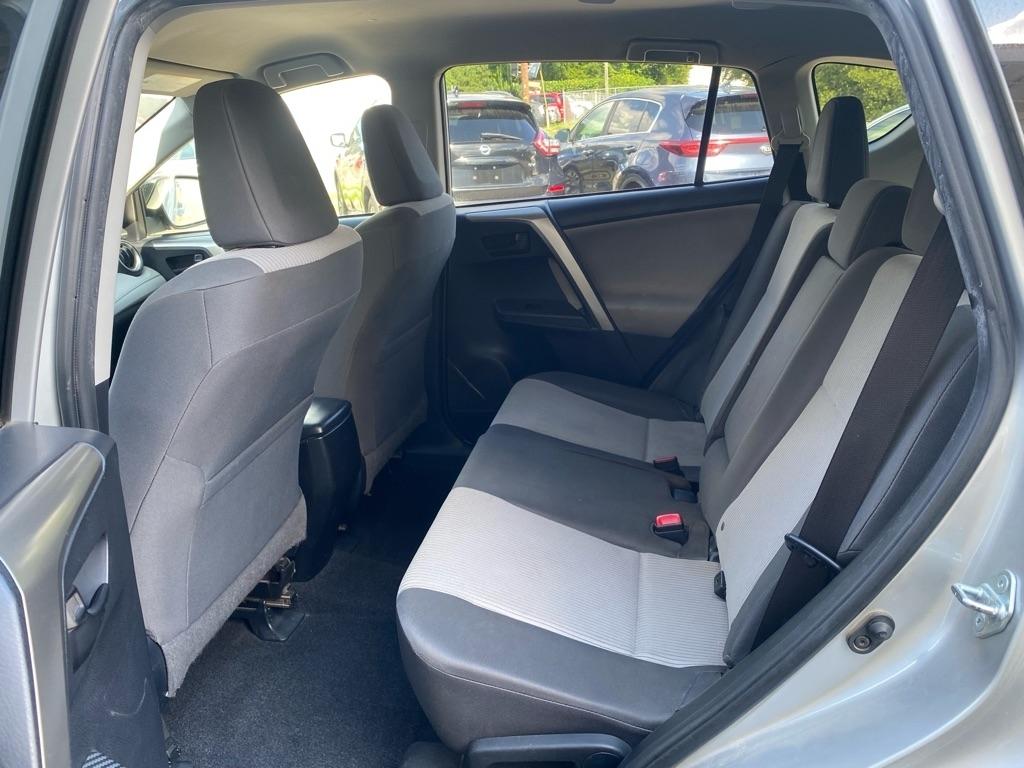 Toyota RAV4  2014