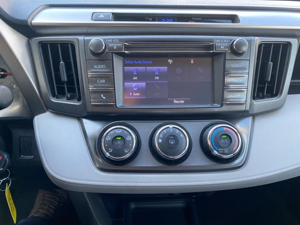 Toyota RAV4  2014