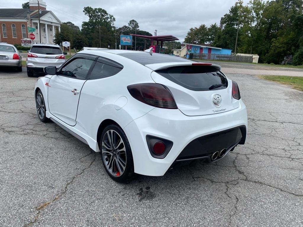 Hyundai Veloster  2016