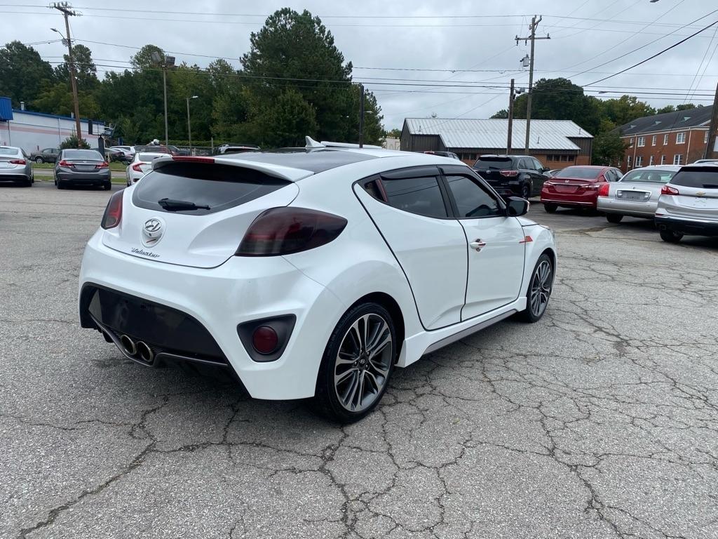 Hyundai Veloster  2016