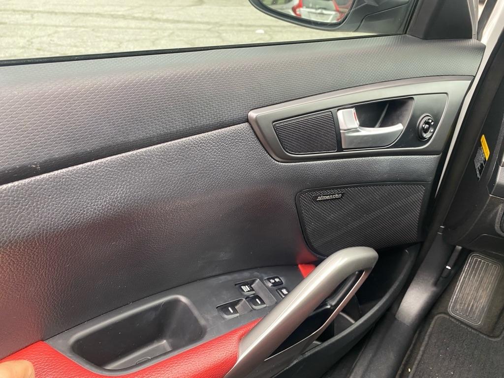 Hyundai Veloster  2016