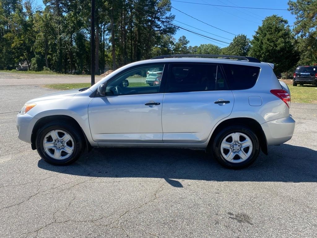 Toyota RAV4  2010