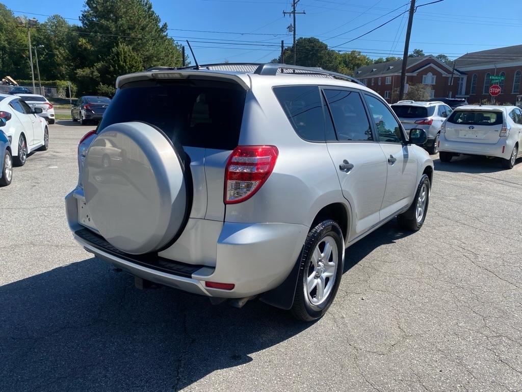 Toyota RAV4  2010