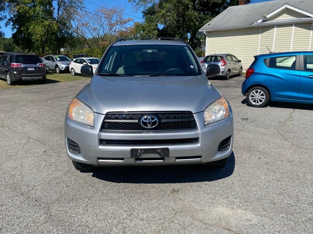 Toyota RAV4  2010