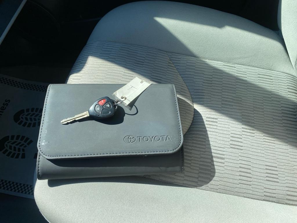 Toyota RAV4  2010