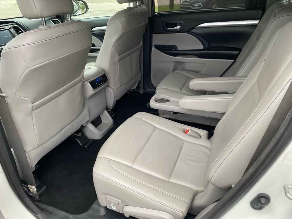 Toyota Highlander  2018