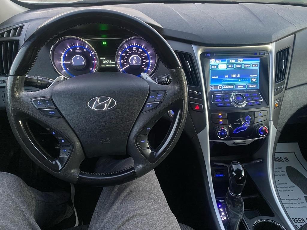 Hyundai Sonata  2013