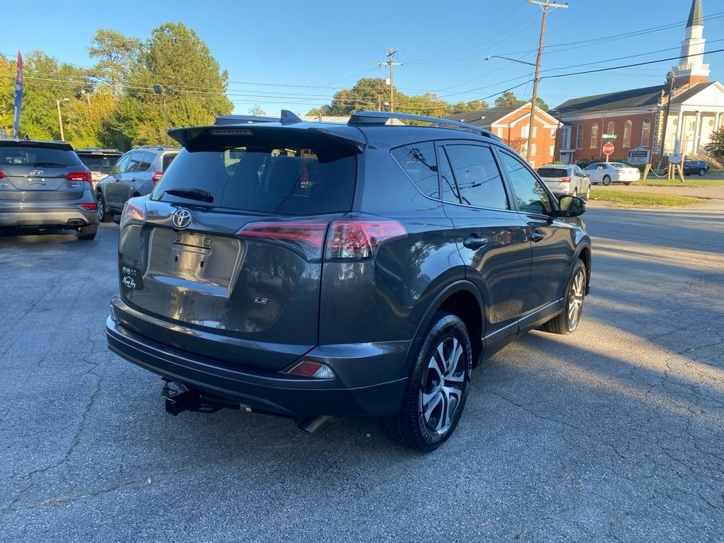 Toyota RAV4  2018