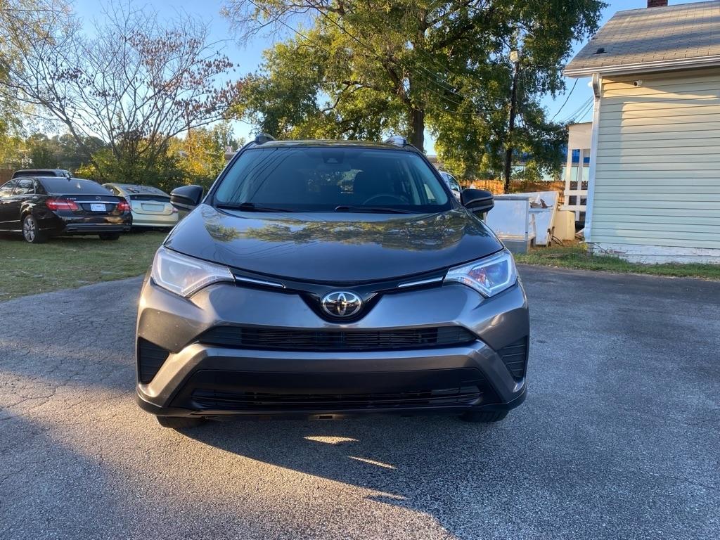 Toyota RAV4  2018