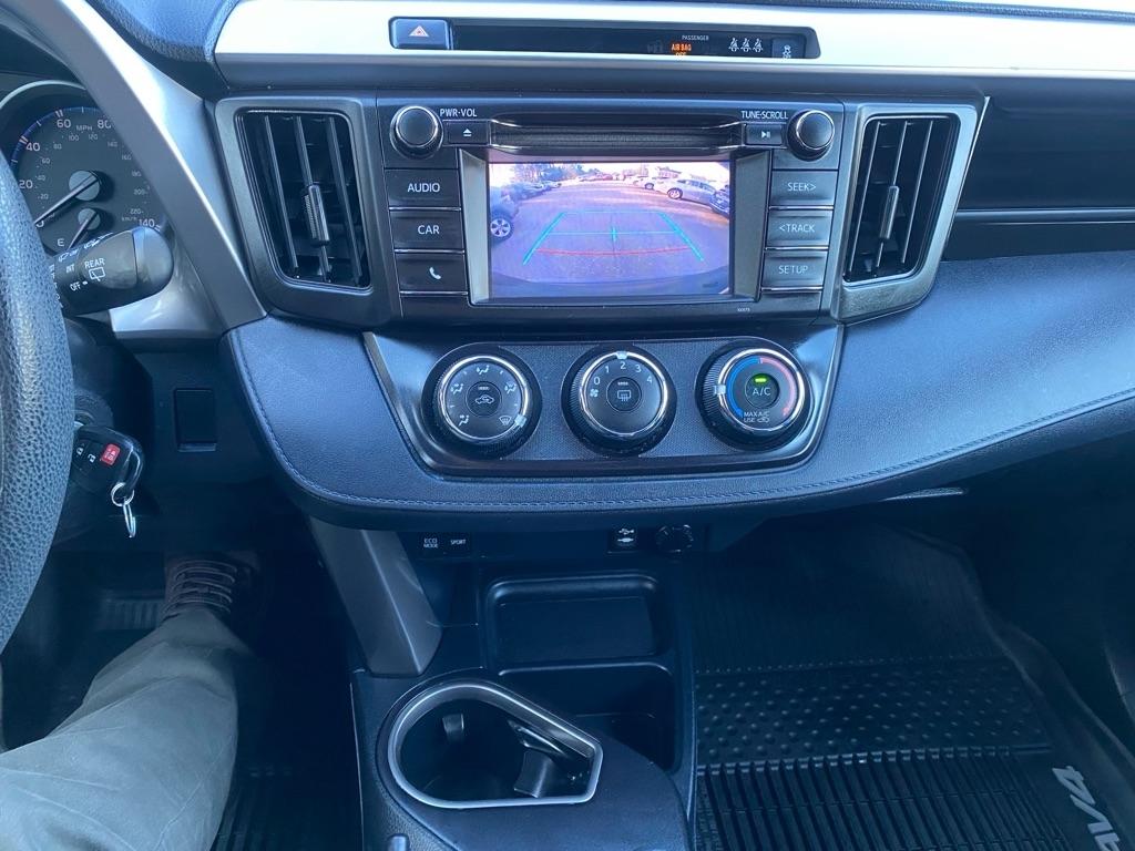 Toyota RAV4  2018