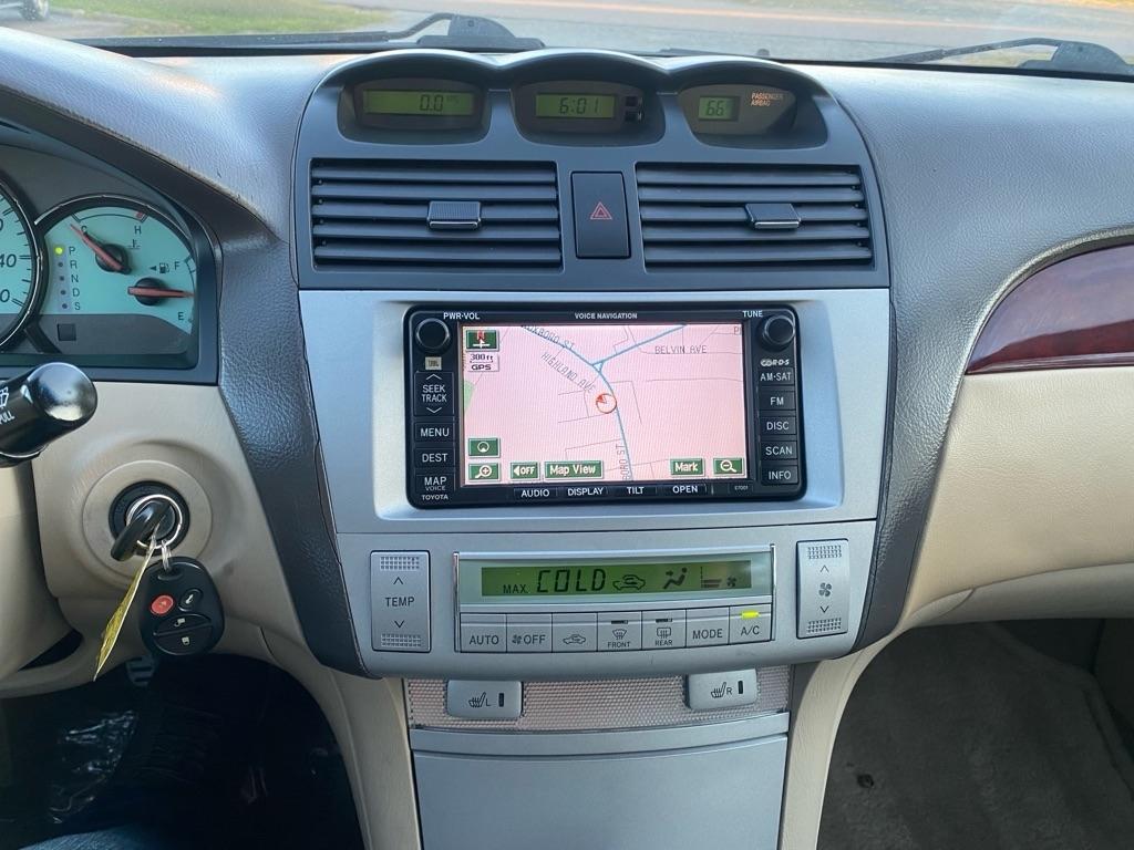 Toyota Camry Solara  2004